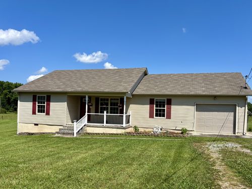 136 Hunt Hollow Dr, Estill Springs, TN, 37330 | Card Image