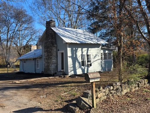 18 Brown Teal Rd, Petersburg, TN, 37144-7708 | Card Image