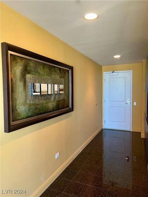 3012-200 W Sahara Ave, Las Vegas, NV, 89102-5002 | Card Image