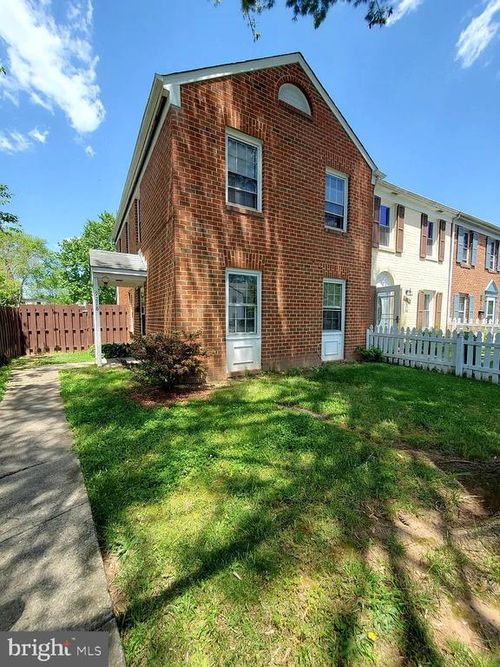 9278 Taney Rd, MANASSAS, VA, 20110-5948 | Card Image