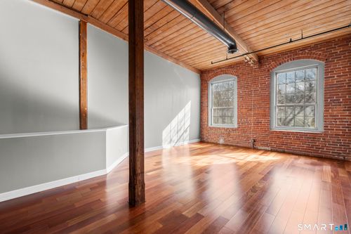 apt-417-92 Main St, Deep River, CT, 06417-1841 | Card Image