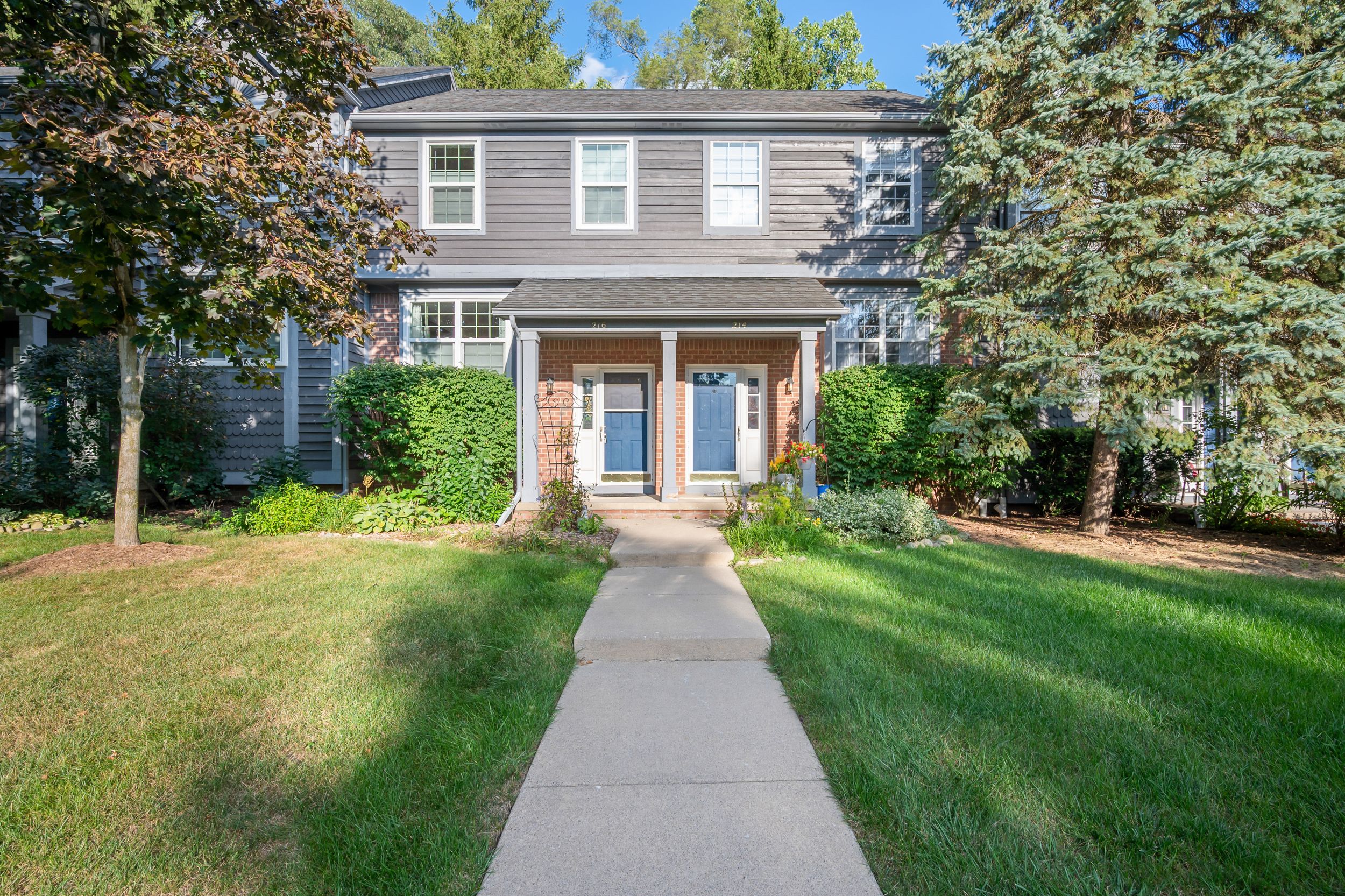 Lyn Anne Ct, Ann Arbor, MI 48103