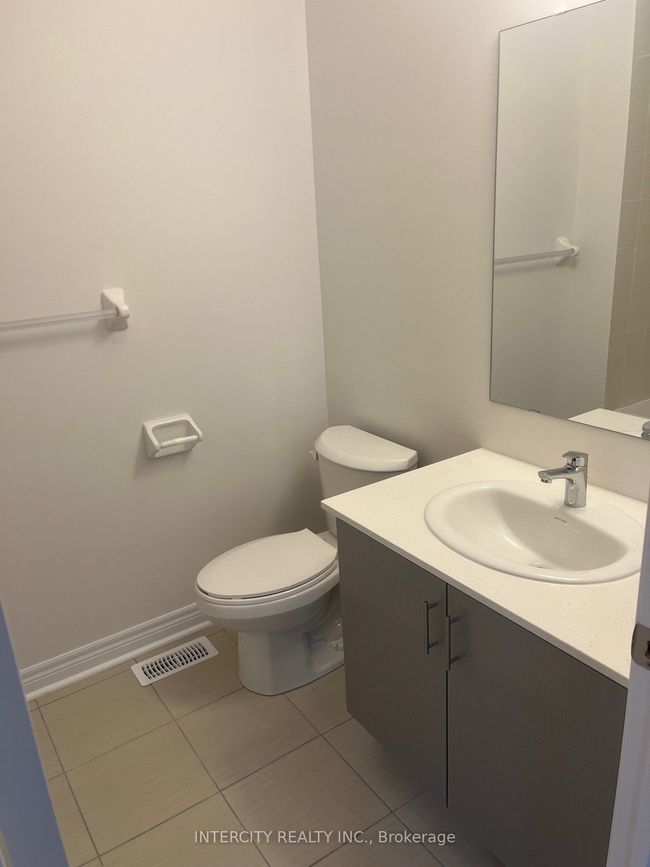 132 Mumbai Dr, House attached with 3 bedrooms, 4 bathrooms and 1 parking in Markham ON | Image 13