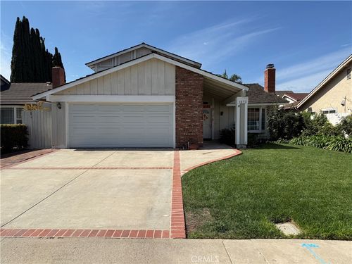 3852 Uris Ct, Irvine, CA, 92606-1729 | Card Image