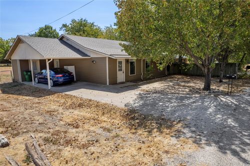 222 Oak Ct, Rhome, TX, 76078-4400 | Card Image