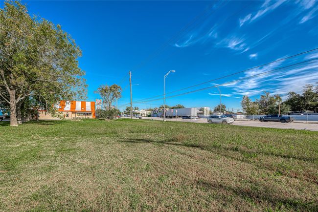 2436 - 2422 S Main St, Home with 0 bedrooms, 0 bathrooms and null parking in Pearland TX | Image 11