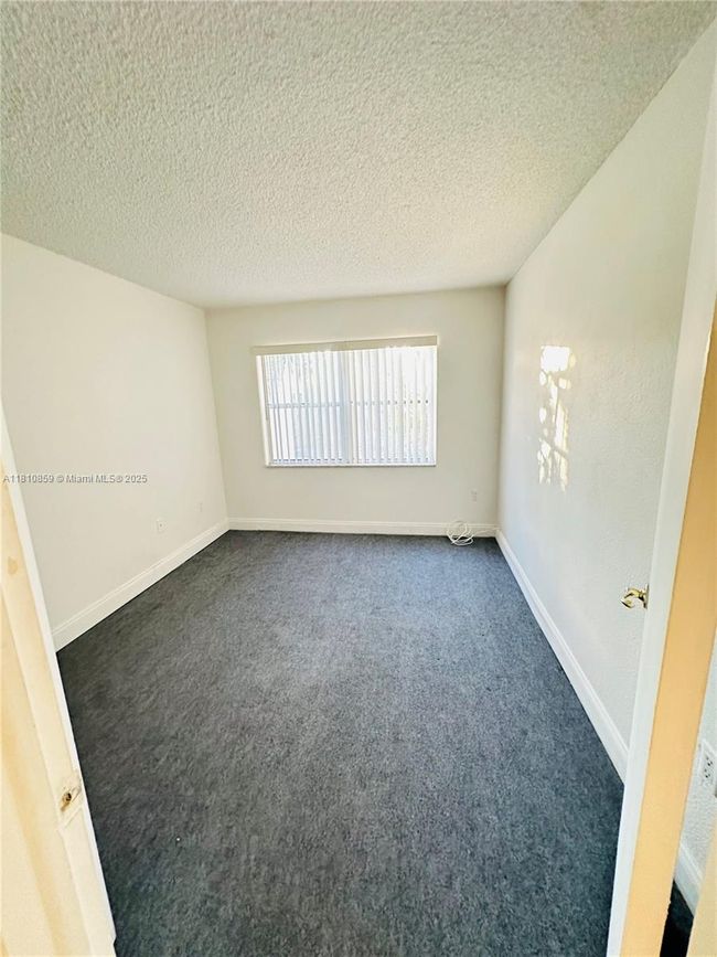 APT-308 - 4205 N University Dr, Condo with 2 bedrooms, 2 bathrooms and null parking in Sunrise FL | Image 10