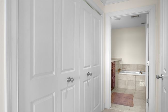 37 Cutter Ln, Condo with 3 bedrooms, 4 bathrooms and 4 parking in Tiverton RI | Image 27
