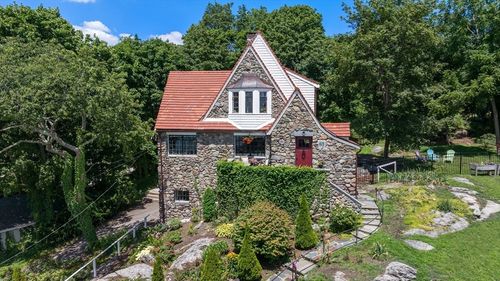 63 Crabtree Rd, Quincy, MA, 02171-1407 | Card Image