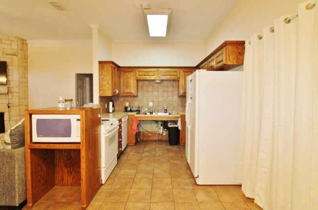 5131 Trail Dust Ln, Home with 2 bedrooms, 2 bathrooms and null parking in Arlington TX | Image 6