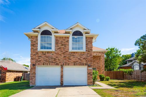 6718 Scarlet Dr, Plano, TX, 75023-2057 | Card Image