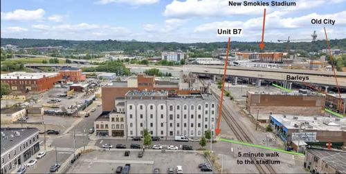 b7-222 N Central St, KNOXVILLE, TN, 37917-7546 | Card Image