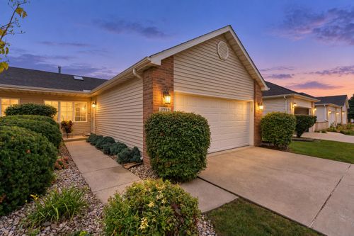 1723 Fir Ave, Crown Point, IN, 46307-9460 | Card Image