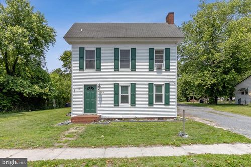 157 Delaware Ave, LAUREL, DE, 19956-1181 | Card Image