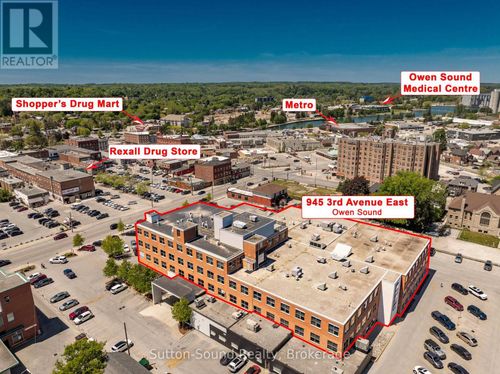 303-945 3rd Avenue E, Owen Sound, ON, N4K2K8 | Card Image