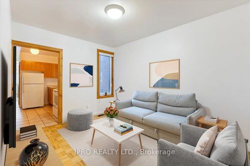 16 Fisher St, Toronto, ON, M6K1V8 | Card Image