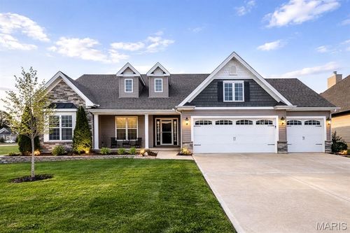 131 Austin Oaks Dr, Moscow Mills, MO, 63362-0403 | Card Image