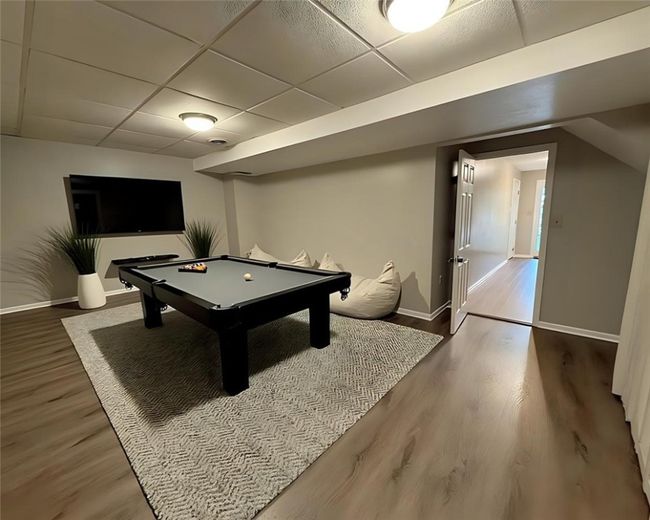 124 Hillvue Dr, Townhouse with 3 bedrooms, 3 bathrooms and 1 parking in Seven Fields PA | Image 24