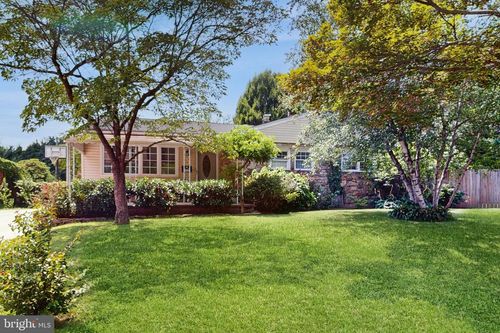 115 Butt Ln, ASTON, PA, 19014-2727 | Card Image