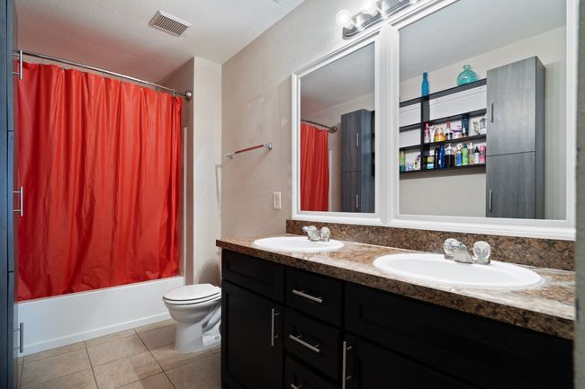 2nd floor bathroom | Image 18