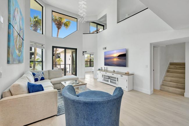 211 - 4100 N Highway A1a, Condo with 3 bedrooms, 3 bathrooms and null parking in Hutchinson Island FL | Image 16