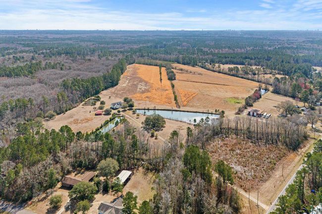 589 Loop Cir, House other with 3 bedrooms, 3 bathrooms and 4 parking in Longs SC | Image 5