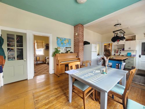 1301 6th Ave W, Ashland, WI, 54806-3811 | Card Image