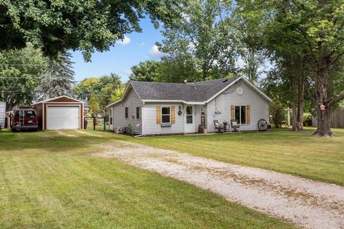 514 E Main Street, WEYAUWEGA, WI, 54983 | Card Image