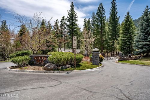 293 E Jeffrey Pine Rd, Reno, NV, 89511-2791 | Card Image