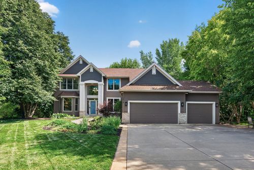 7474 Moccasin Trl, Chanhassen, MN, 55317-7552 | Card Image