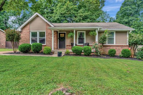 932 Wemberton Dr, Nashville, TN, 37214-4009 | Card Image