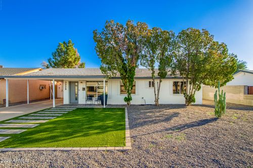 3329 E Palm Ln, Phoenix, AZ, 85008-2941 | Card Image