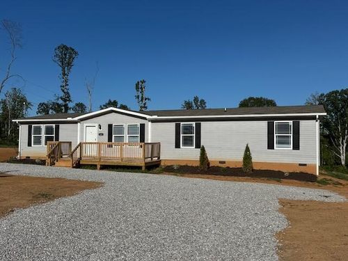 222 Community Dr, Madisonville, TN, 37354-5187 | Card Image