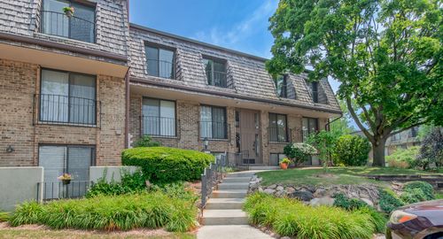 apt-e-1721 Northfield Sq, Northfield, IL, 60093-3332 | Card Image