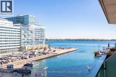 1203 - 10 Queens Quay W, Condo with 1 bedrooms, 1 bathrooms and 1 parking in Toronto ON | Image 1