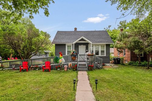 4406 S Nicholson Avenue, Saint Francis, WI, 53235 | Card Image