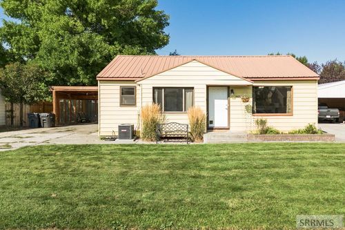 1057 Rose Ave, Idaho Falls, ID, 83402-2204 | Card Image