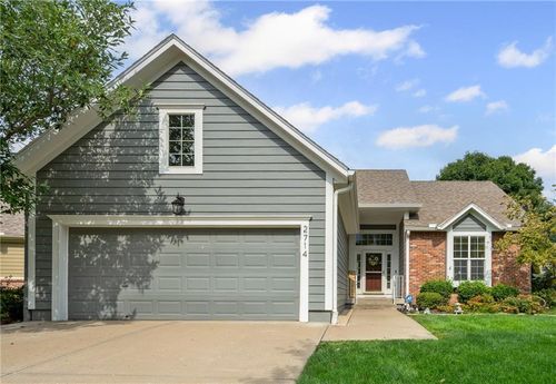 2714 S Brentwood Dr S, Independence, MO, 64055-2097 | Card Image
