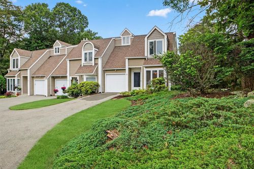 32 Spring Pond Dr, Ossining, NY, 10562-2036 | Card Image