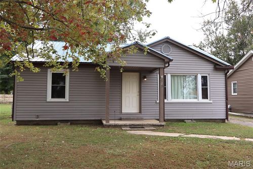 725 W Bain St, Dexter, MO, 63841-1916 | Card Image