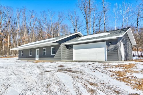 1540 Woodland St, Spooner, WI, 54801 | Card Image