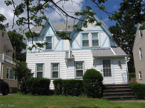 4366 W 61st St, Brooklyn, OH, 44144-2845 | Card Image