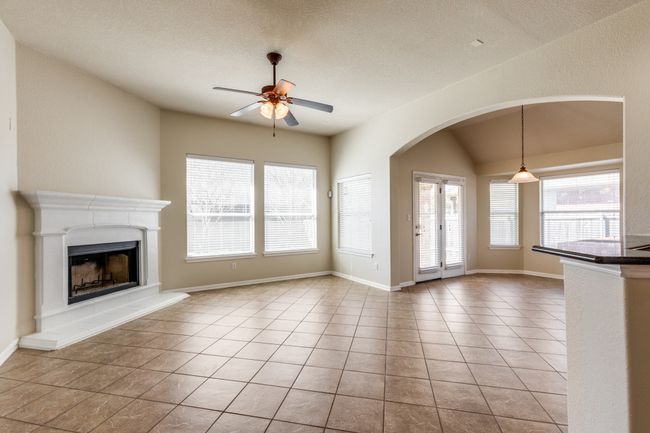 253 Lear Ave, House other with 3 bedrooms, 2 bathrooms and 4 parking in Buda TX | Image 8