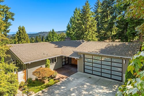 9336 Mercerwood Drive, Mercer Island, WA, 98040 | Card Image