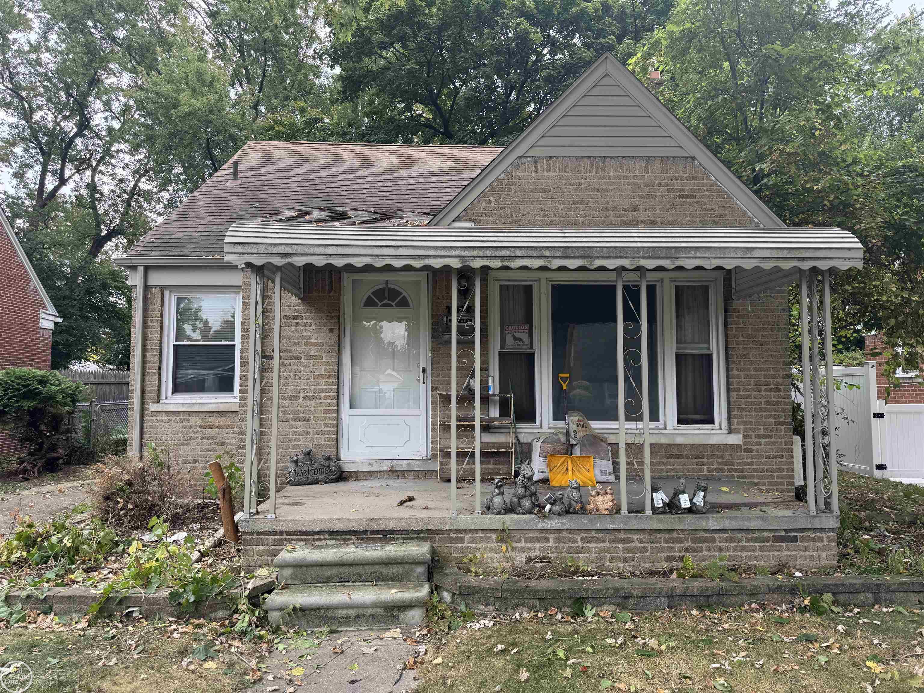 Wilson Ave, Royal Oak, MI 48073
