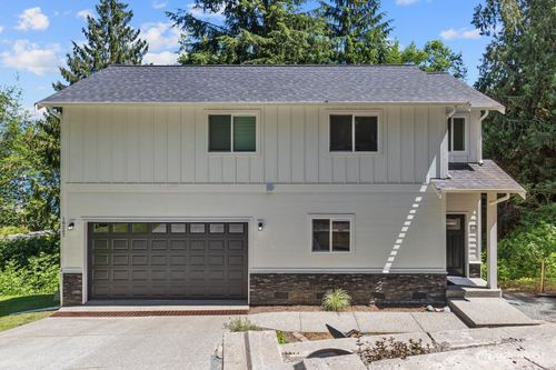 18207 Majestic Ridge Ln, Mount Vernon, WA, 98274-8322 | Card Image