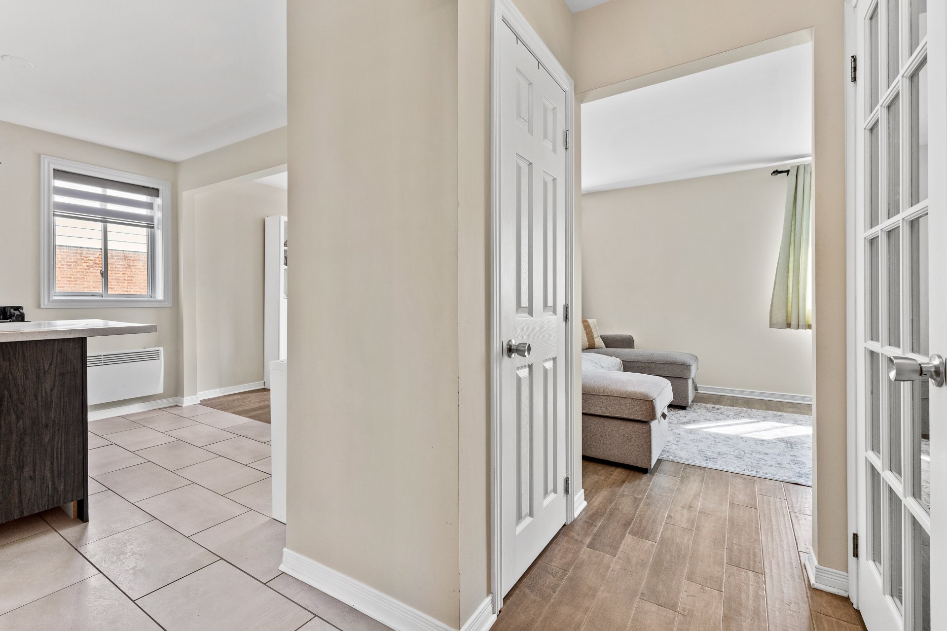 Residential in Longueuil (Greenfield Park) 2
