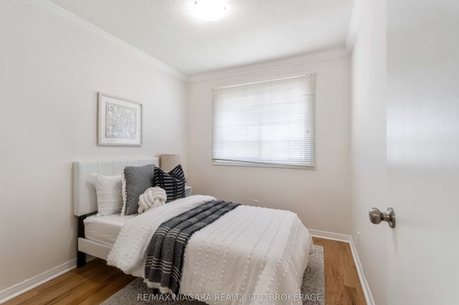 3555 Rapids View Dr, House other with 3 bedrooms, 2 bathrooms and 4 parking in Niagara Falls ON | Image 12