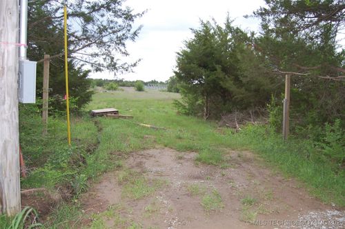 377050 E 1110 Rd, Okemah, OK, 74859-5329 | Card Image