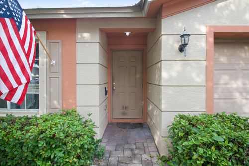 5495 Se Graham Dr, Stuart, FL, 34997-1542 | Card Image